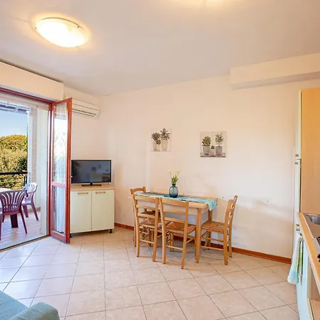 Villa La Cavaliera 3*